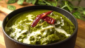 1-1666433552palakpaneer1webp
